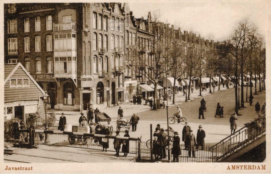 Jaavastreet in Amsterdam. Source: wikipedia