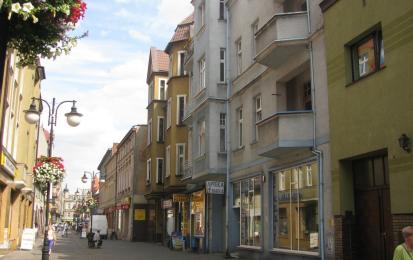 Before street revitalisation. Photo credits: Municipality of Ostrów Wielkopolski