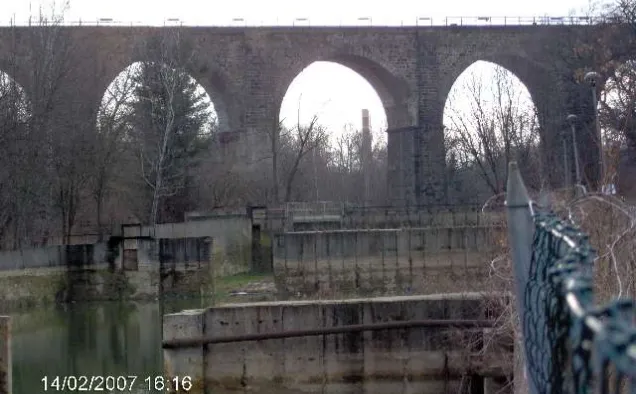 The brownfields of Löbau’s former sugar factory and textile factory before (2007) revitalisation. Photo credits: City of Löbau