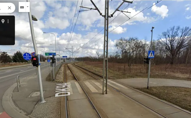 Kosmonautów street tramline before (2021) greening. Photo credits: Google Street view