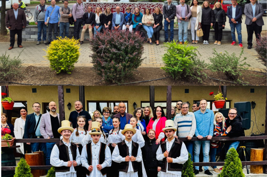 Group photo_Ujfeherto_SatuMare