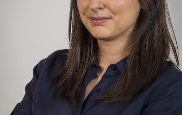 woman expert picture