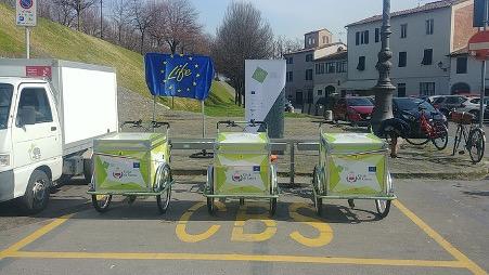 Example of a Cargo Bike Station in Lucca's RTZ (Restricted Traffic Zone)